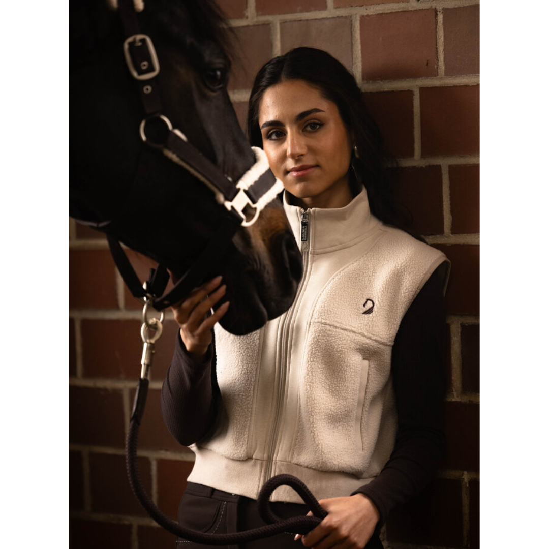 Arezzo Teddy Vest